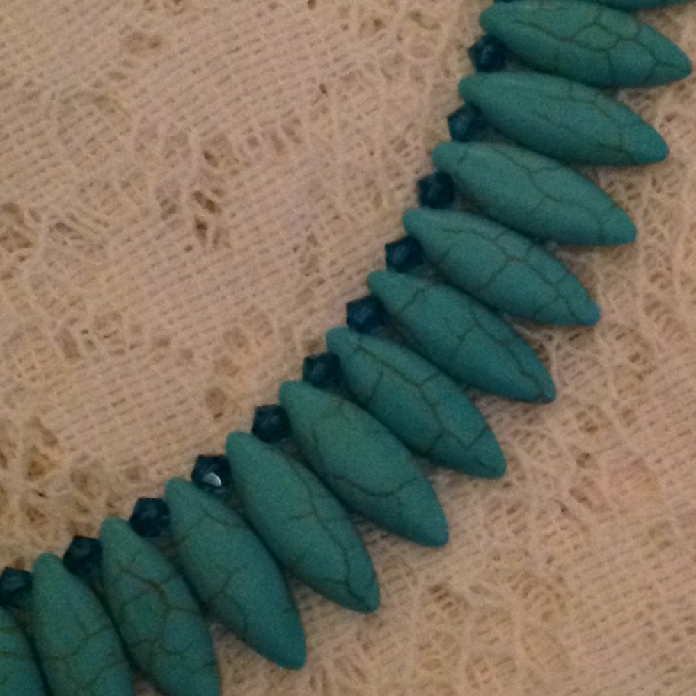 Turquoise necklace - Picture 2 of 2